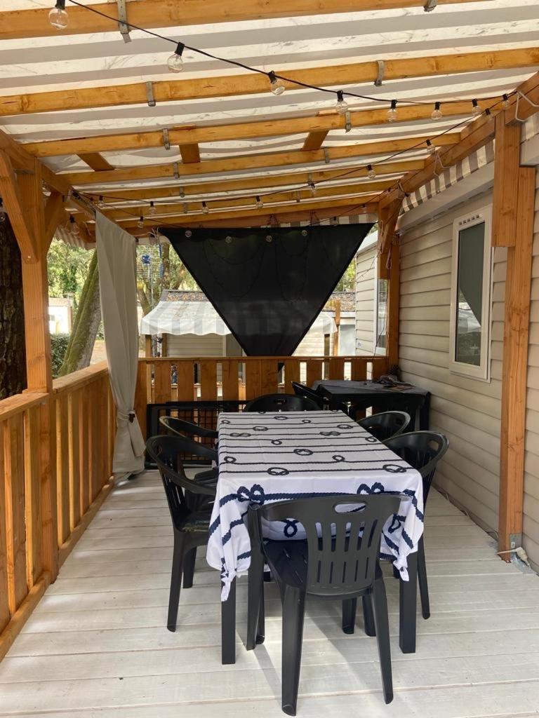Mobil Home Aventura 6-8 Personnes Tout Confort Saint-Brévin-les-Pins Zewnętrze zdjęcie