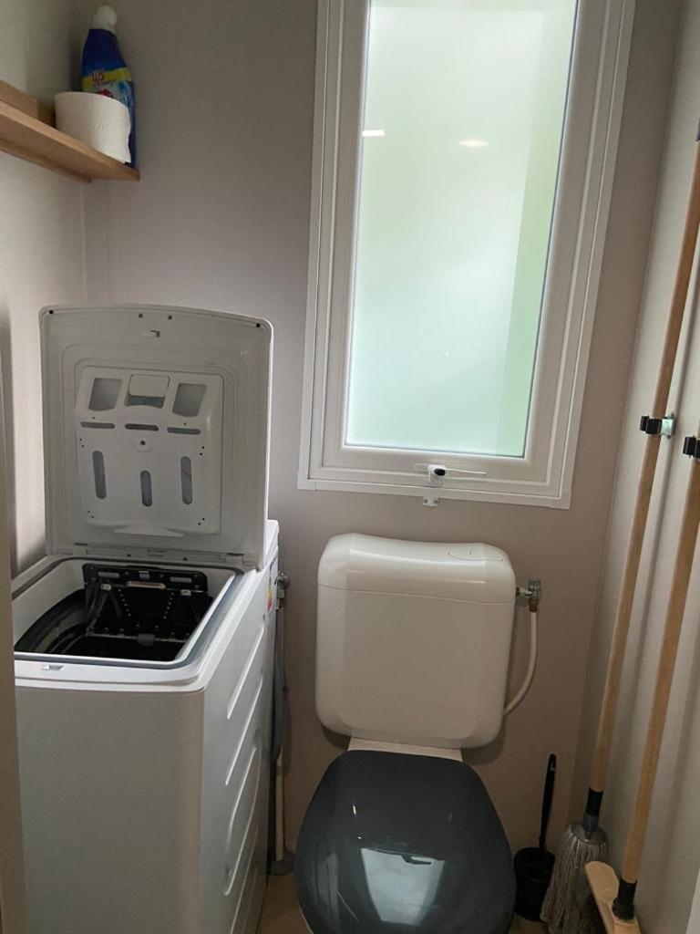 Mobil Home Aventura 6-8 Personnes Tout Confort Saint-Brévin-les-Pins Zewnętrze zdjęcie